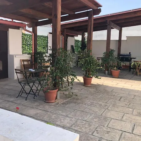 Πανσιόν Ornella 3*